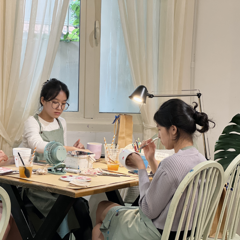 DIY HOUSE - Nơi mang đến những trải nghiệm Workshop tuyệt vời 4 workshop_ve_tranh