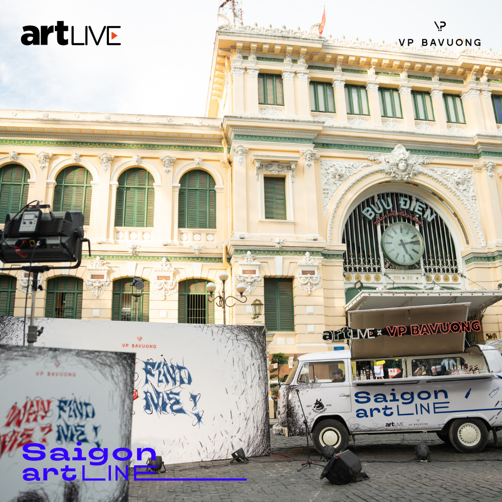 Chuyến xe nghệ thuật Saigon art LINE xuất hiện tại Bưu điện Trung tâm Sài Gòn 1 Saigon art LINE