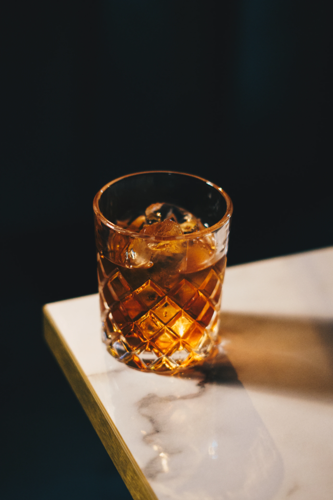 Rượu Whisky - Nồng nàn hương vị mùa thu dành cho mọi tâm trạng 7 Ruou_whisky