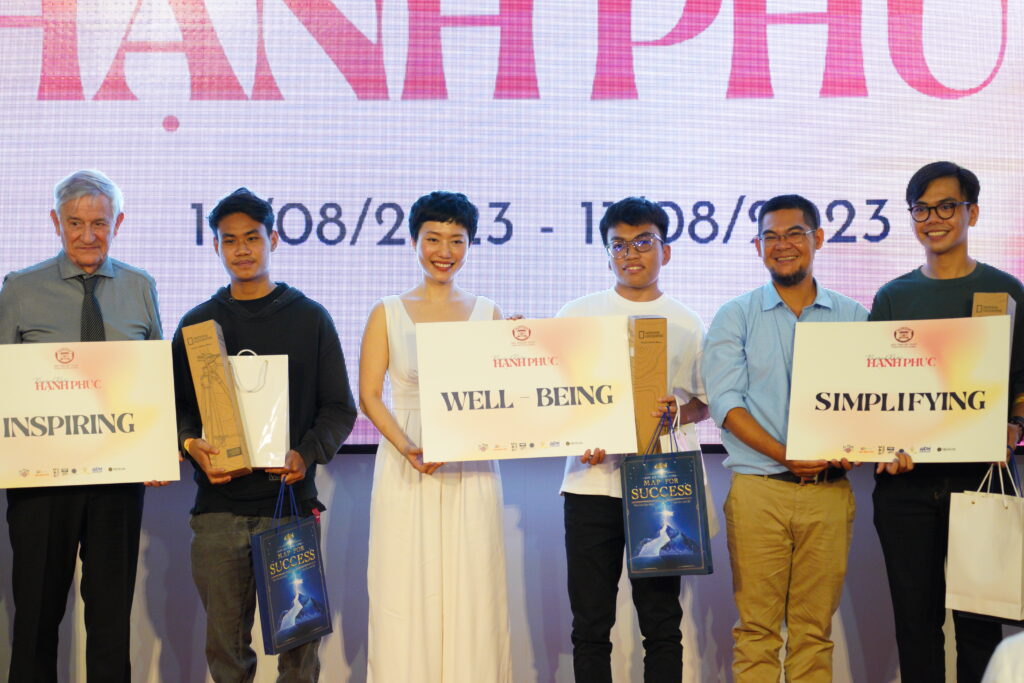 Triển lãm nhiếp ảnh Khoảnh khắc hạnh phúc - Chọn khoảnh khắc trọn hạnh phúc 2 cuoc_thi_khoanh_khac_hanh_phuc