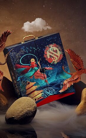 Những bộ sưu tập bánh trung thu đẹp 'đắt' ra miếng năm 2023 (Phần 2) 20 hop banh trung thu si mooncake 2023 su giao hoa hoan hao giua truyen thong va duong dai 9 1691576478 edited