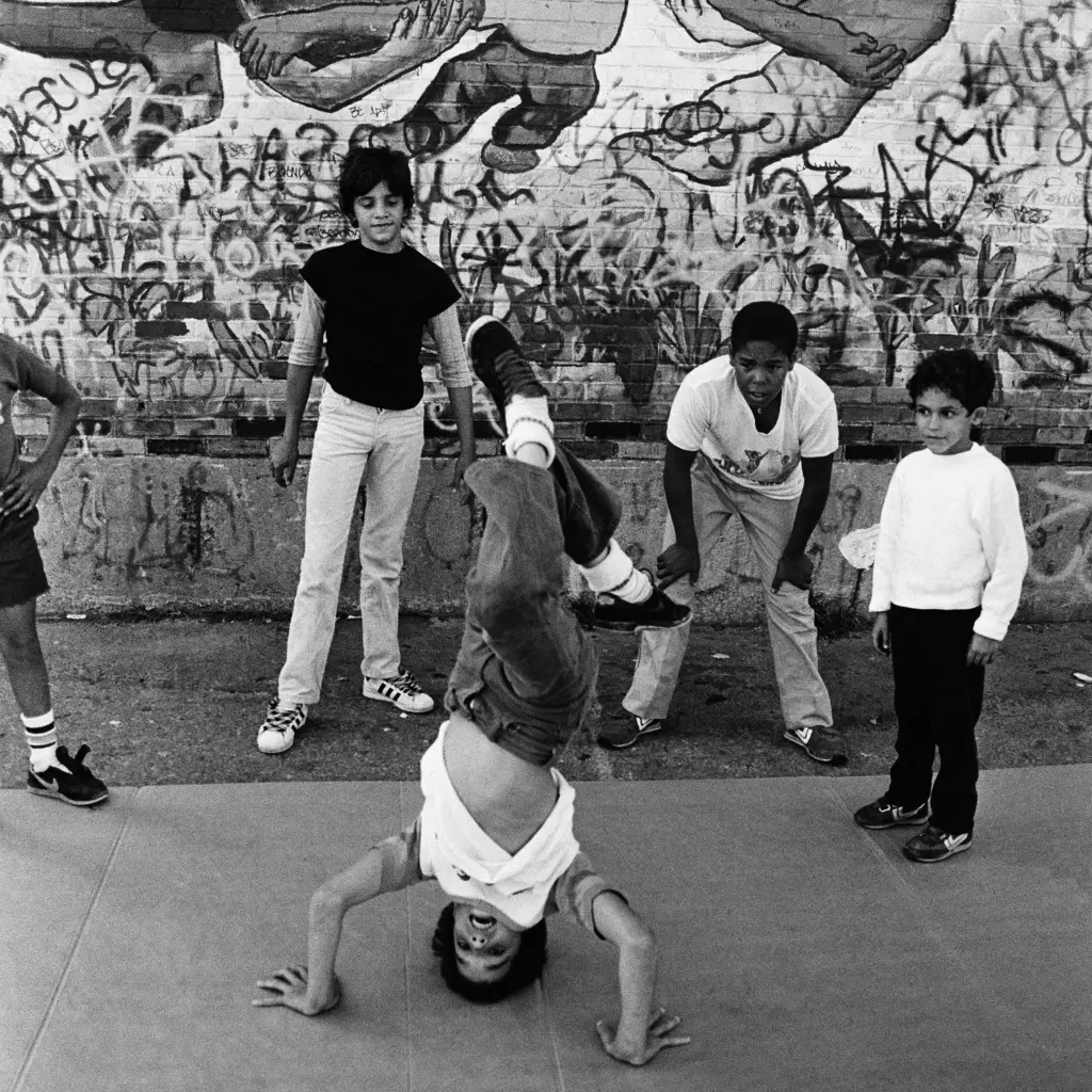 Breakdancing - Nghệ thuật từ những bước nhảy 1 breakdancing_nghe_thuat_duong_pho_hiphop