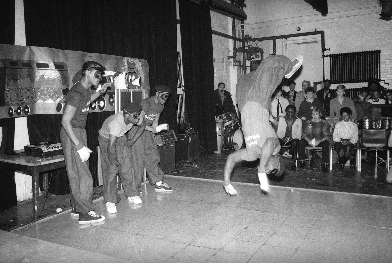 Breakdancing - Nghệ thuật từ những bước nhảy 4 breakdancing_nghe_thuat_duong_pho_hiphop