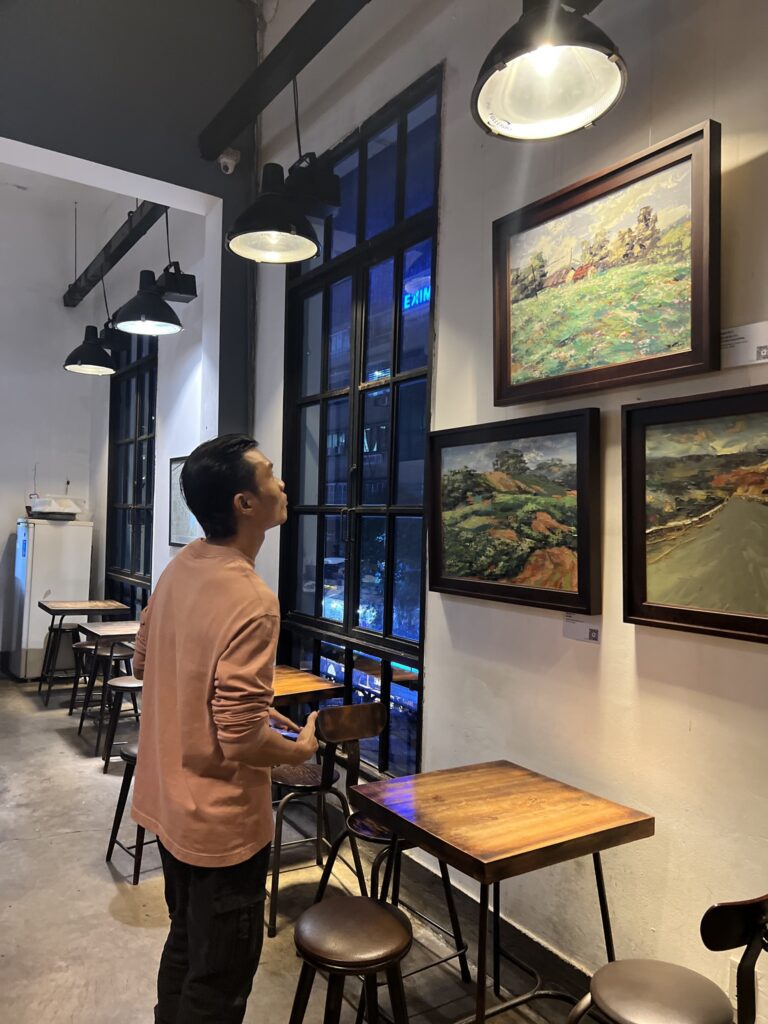 Hồng Hạc Gallery - Cánh cửa mở cho những nghệ sĩ trẻ 6 hong_hạc_gallery