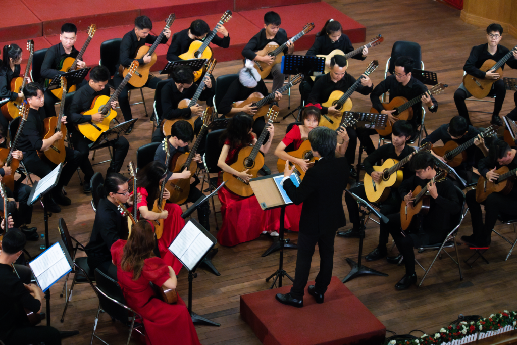lien_hoan_guitar_quoc_te_sai_gon