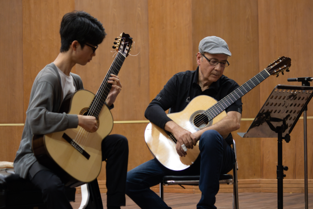 lien_hoan_guitar_quoc_te_sai_gon