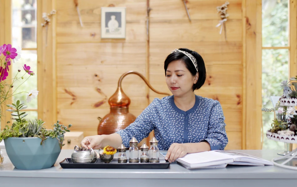 Khám phá hương sắc Việt Nam trong thế giới nước hoa qua 'Scents of Vietnam' 1 nuoc_hoa
