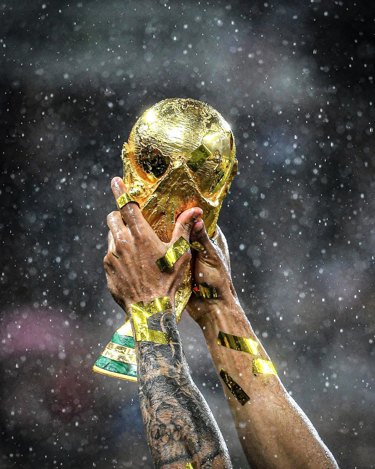 Cúp FIFA World Cup có đến hai phiên bản thiết kế 4 cup_fifa