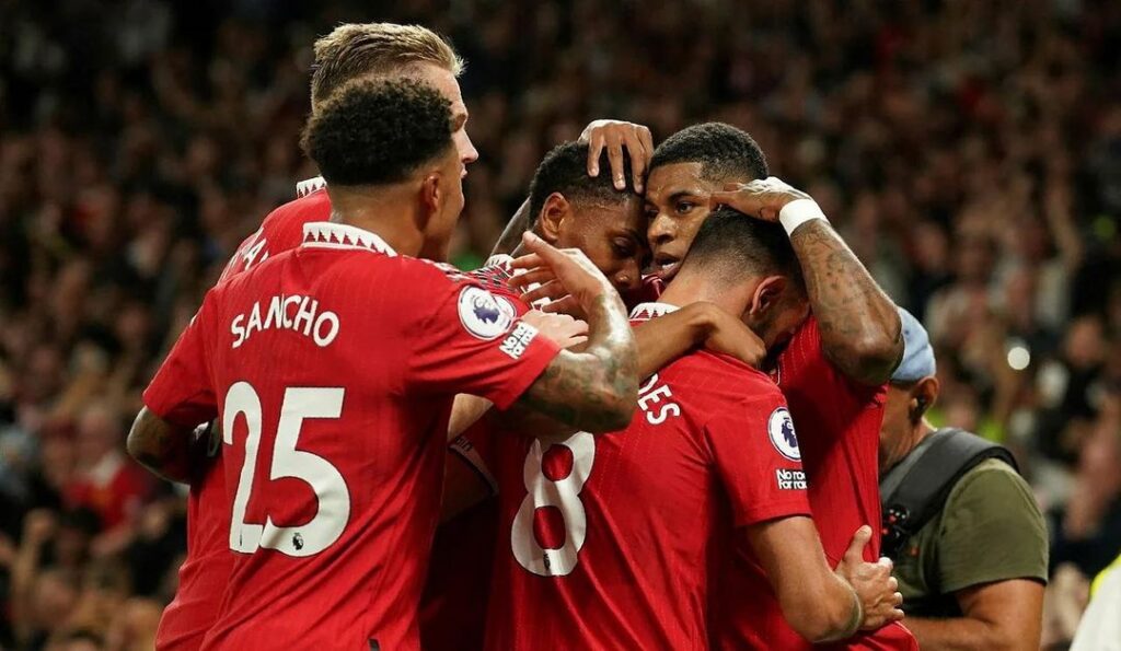 Những trận đấu ‘Derby’ nổi tiếng trong lịch sử bóng đá 8 tran_derby_liverpool_manchester_united