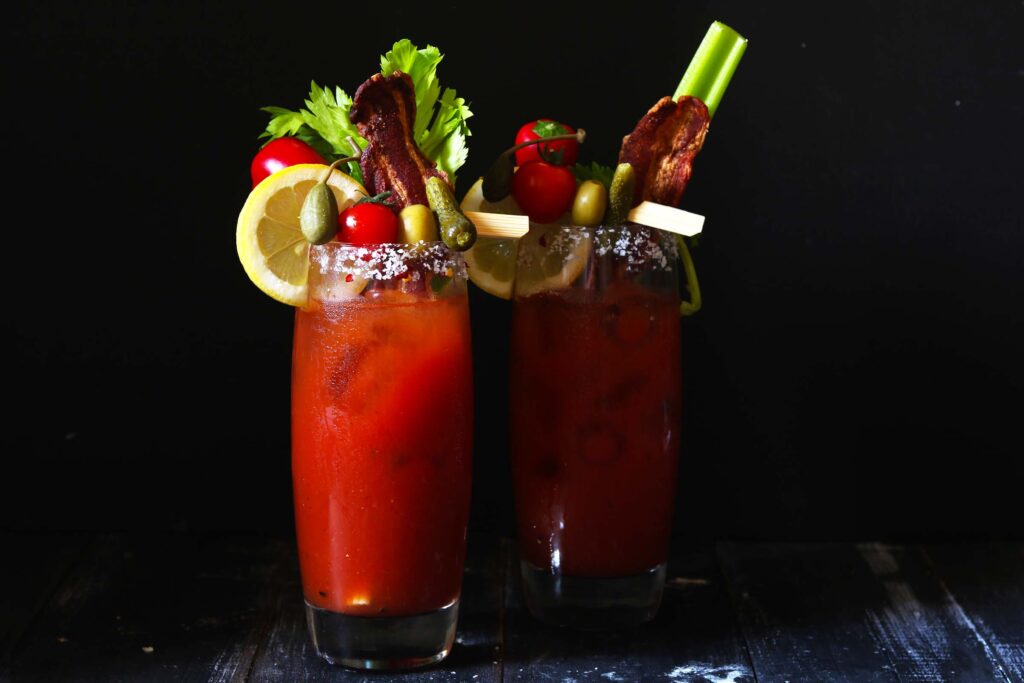 Top 8 loại cocktail mới lạ, độc đáo giải nhiệt mùa hè 5 Bloody_Mary