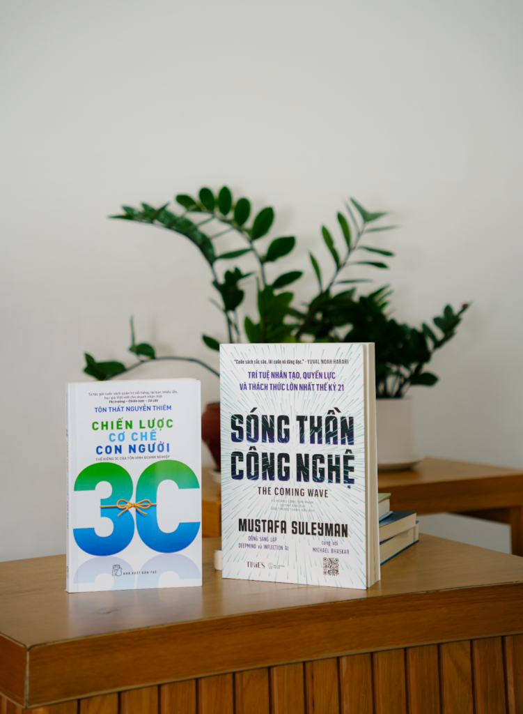 Giải Sách Hay 2024: Làm sống lại tinh thần đọc sách người Việt 6 Hai tác phẩm đặc sắc được vinh danh trong hạng mục sách Quản trị.