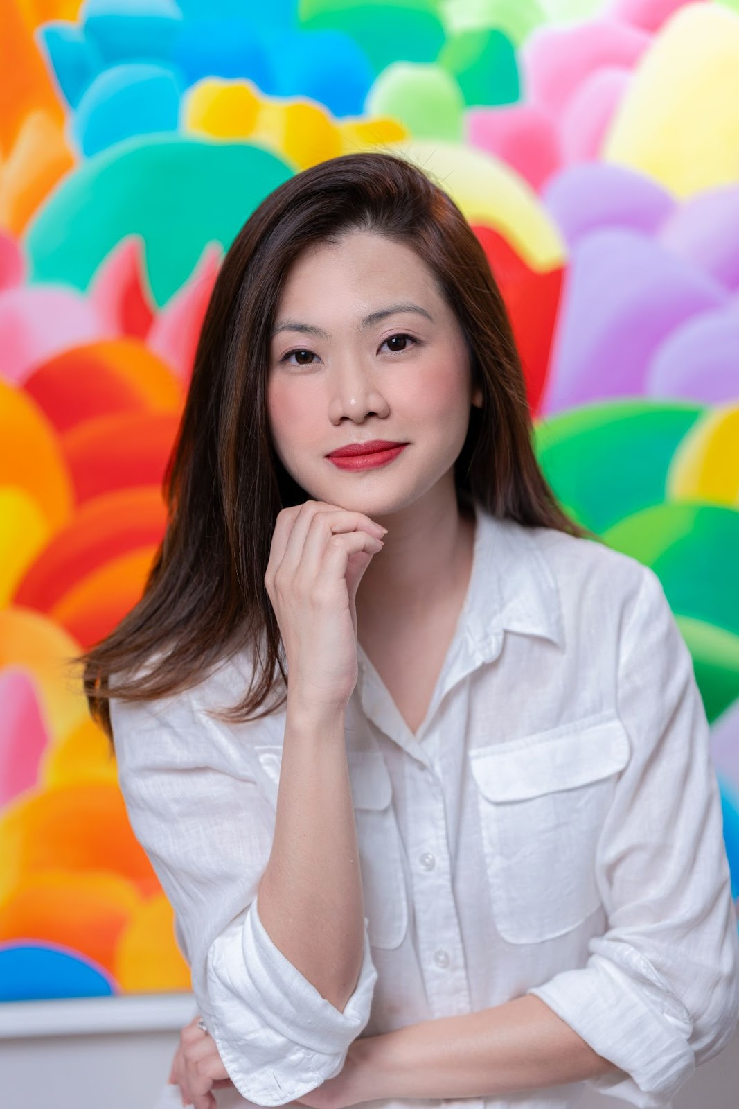 Triển lãm 'Colours, Colours' - Cuộc gặp gỡ với đứa bé bên trong của Severine Phương Trần 1 Severine Phương Trần - Cô họa sĩ xinh đẹp dịu dàng tại triển lãm 'Colours, Colours'